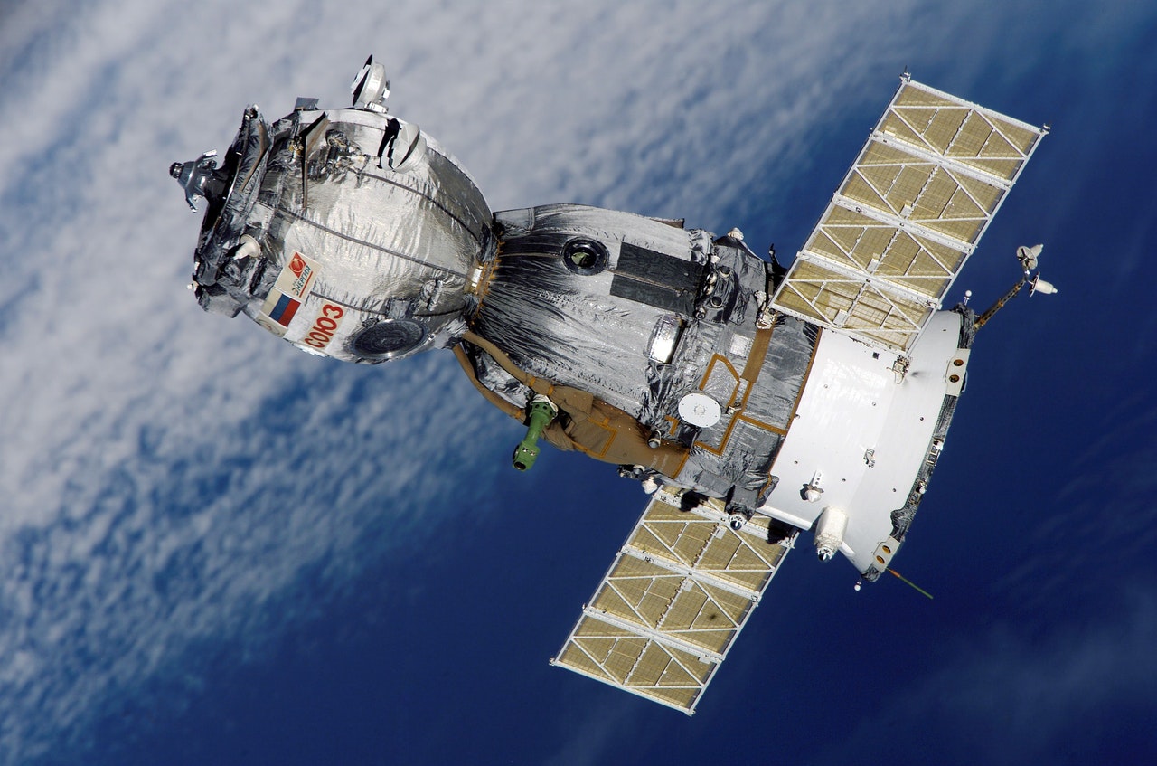 Space jam: Researchers and satellite start-ups meet to discuss celestial cybersecurity